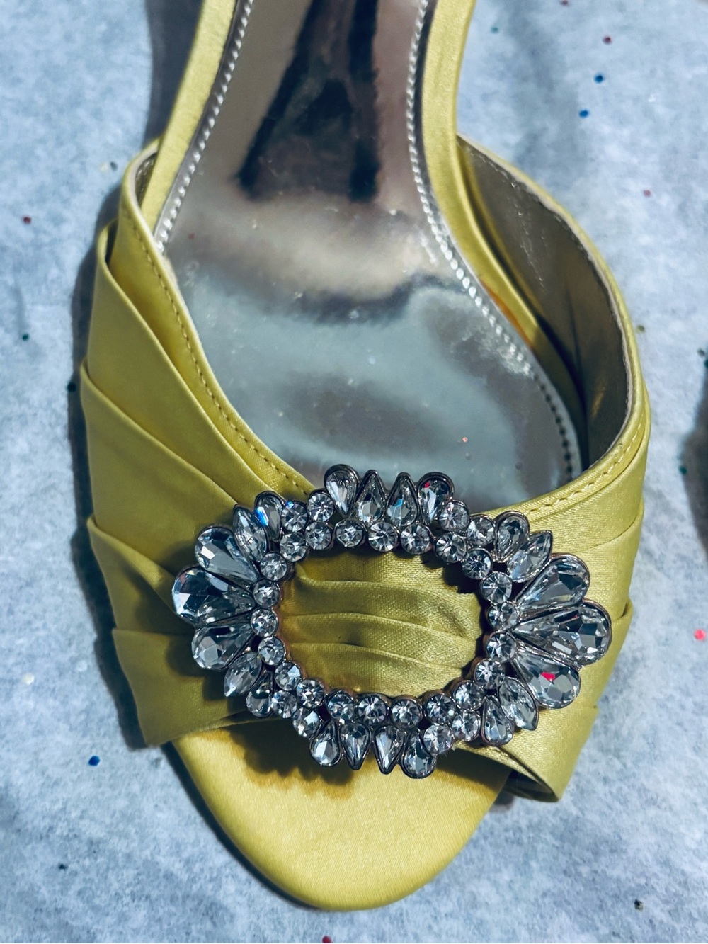 Nina Yellow Satin Peep-Toe Heels with Crystal Brooch - Picture 2 of 8